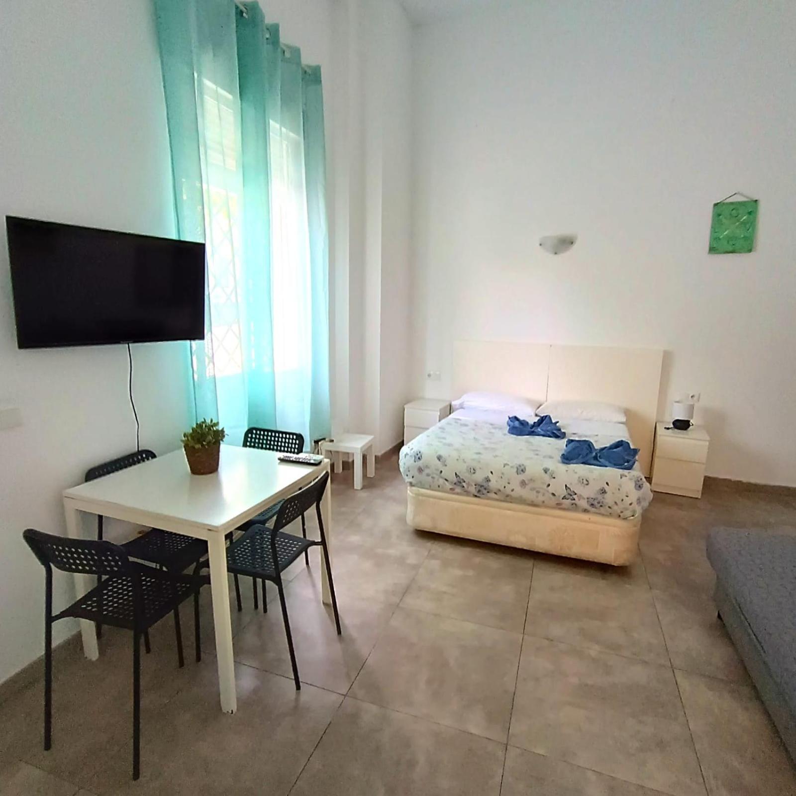 Terrazas De Capuchinos Apartamentos Málaga Eksteriør billede